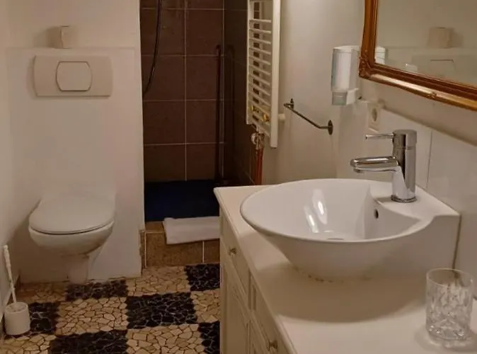Bola 7 Mehrbettapartment 2 Betten Monteure, Kueche, Bad Apartament Hamburg